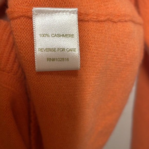 Garnet Hill Vintage Cashmere Sweater - Picture 6 of 8